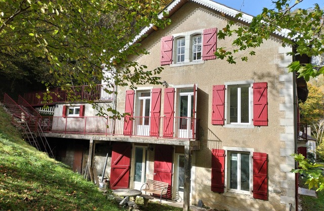 Nature break in the Ossau Valley - Quiet apartment with private park