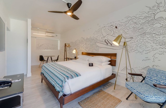 Nature is Calling! Near Pompano Pier, On-site Pool, Pier Fishing, and Marina