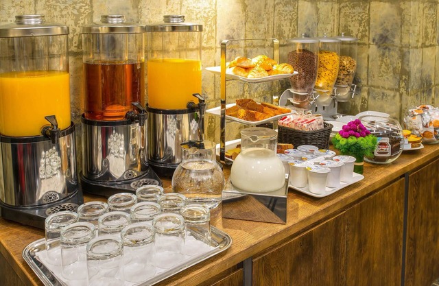 Navona Essence Hotel