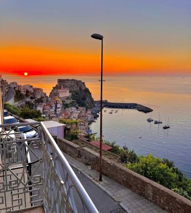 Nel blu dipinto di blu