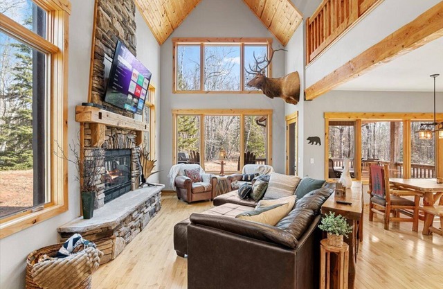 Nemadji Lodge! Sauna/30x 40 Game Rm/Pong/Beanbags/Darts Atv/snowmobile/Firepitn