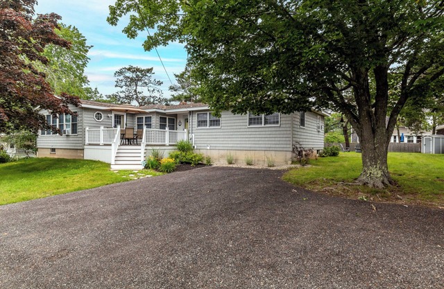 Nestled in a picturesque setting, just steps away from the beach in Camp Ellis.