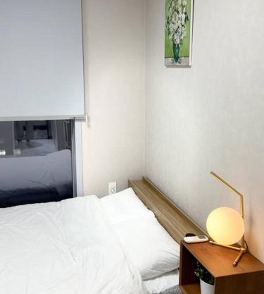 Neue klasse Seoul stay 명동 Street