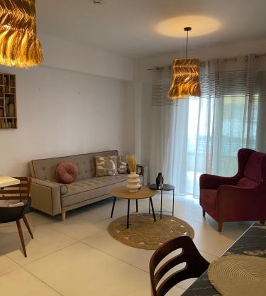 NEW 2BD Aprt with Shared Rooftop Pool B3