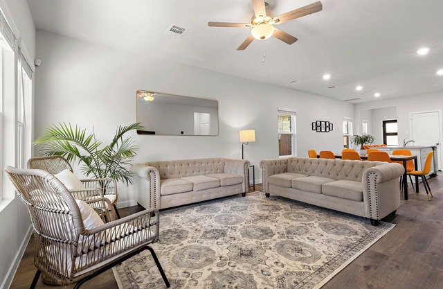NEW 4BR Retreat with Game Room + 75” TV Near The Woodlands Trails & Shops