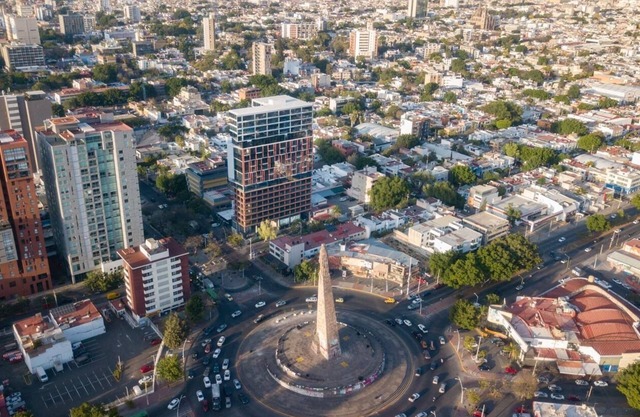 New apartment in Chapultepec area with beautiful views *no parking*.