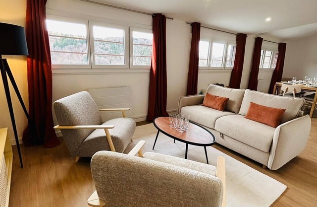 New : Appartement Vue Montagne à 800 M du Centre du Mont Dore