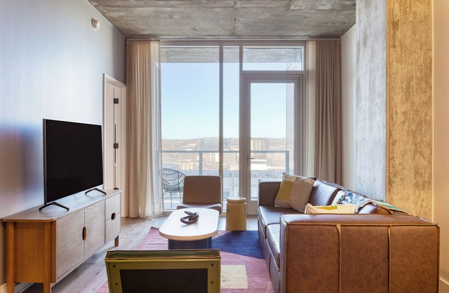 New Austin High Rise w/Luxe Amenities | Rooftop Pool, Gym, Yoga Studio & More!