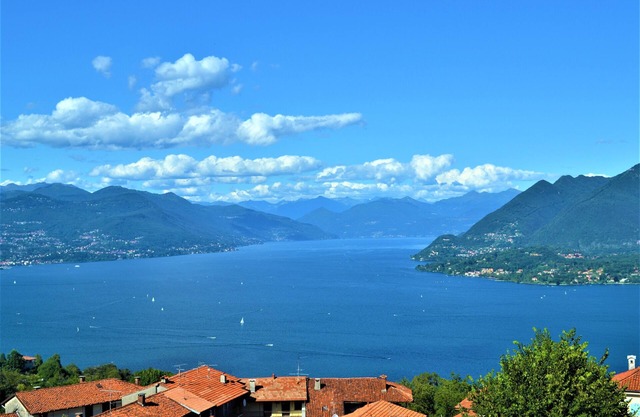 New Bright and sunny apartment with large terrace, panoramic views & free Wi-Fi