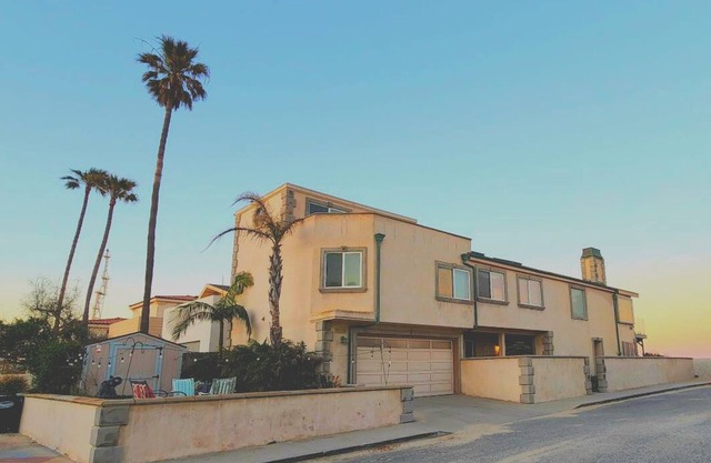 NEW! Beach Front Coastal Living