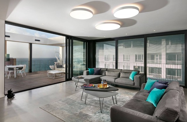New beachfront luxury apartment at the Boutique Hotel