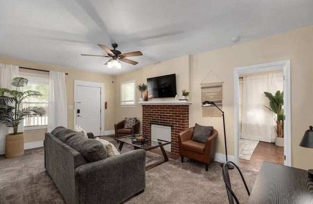 NEW! Bright and Newly Remodeled Apartment Near EMU 1