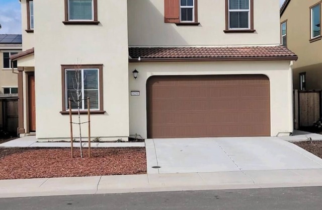 New built: corp/insurhousing/pet/close2shop/30+days