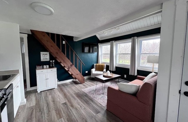 *NEW Chalets by the Lake - #2 - Conneaut Lake, PA