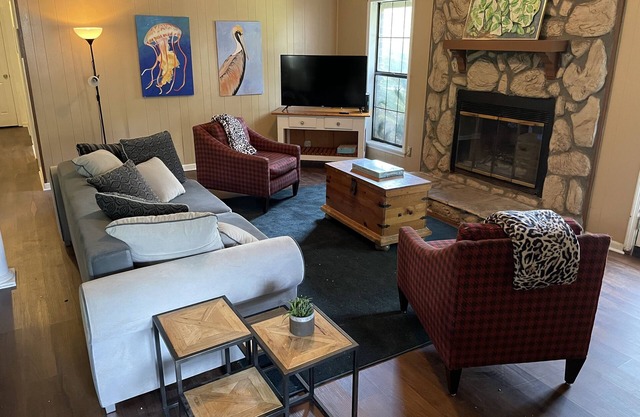 NEW Classic Comfort -Large, Unique Home with Yard!