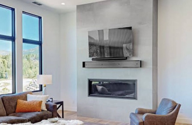 New Construction in Barn Village overlooking Fish Creek