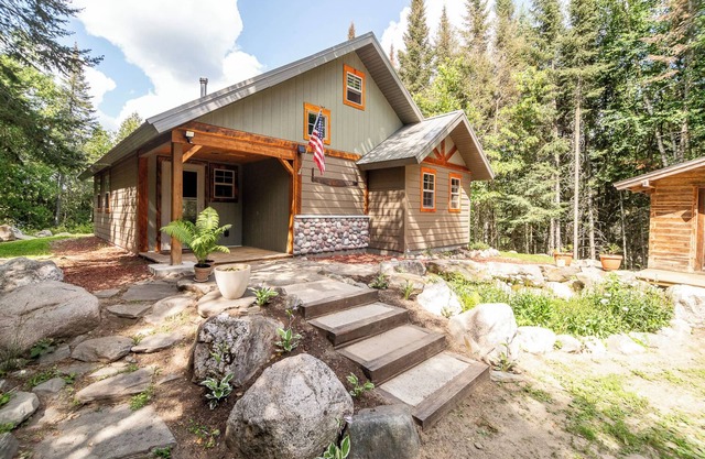 New Cottage in the Northwoods