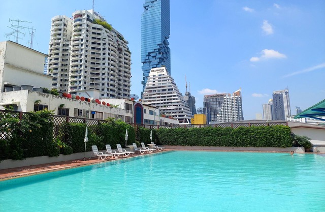 NEW! Cozy Condo w/Panoramic City&Pool view near MRT&BTS Silom, Enjoy Large Pool