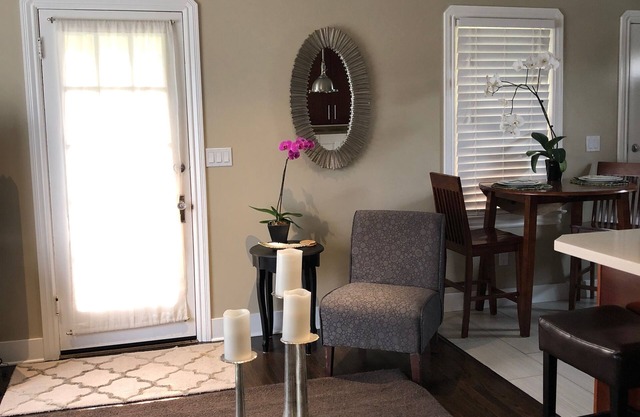 NEW DOWNTOWN NAPA HOME (AMAZING LOCATION)