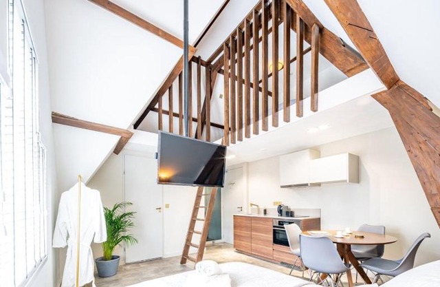 New Family Penthouse 7Min from Rotterdam Central Station top floor app4