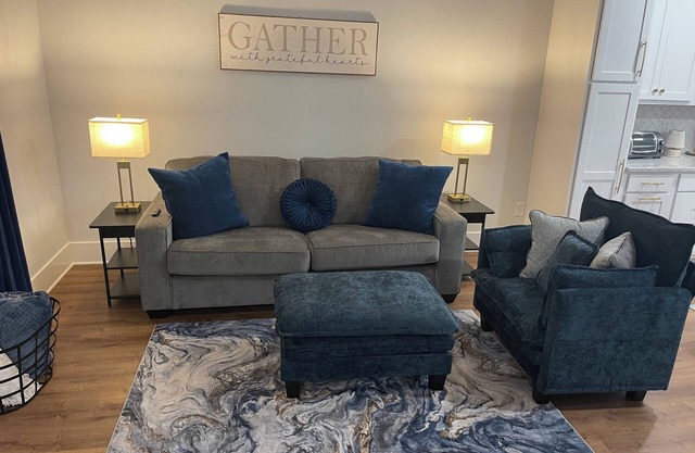 NEW home above garage! Walk to restaurants, shopping and entertainment!