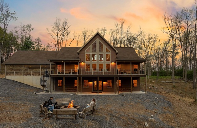 NEW - Knotty Pine - Raystown Lake