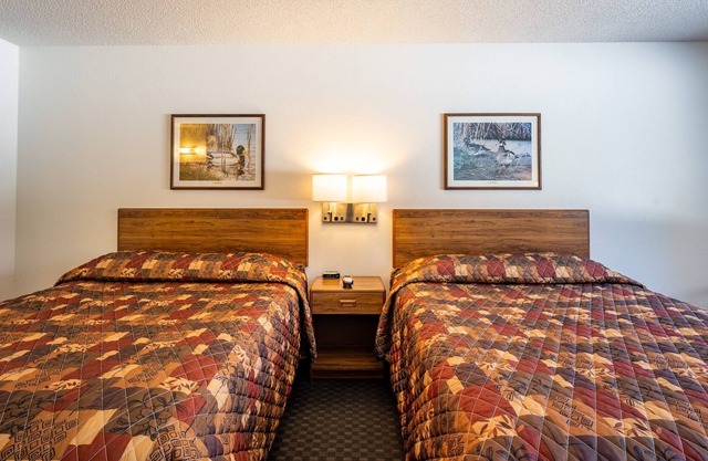 NEW LISTING! 116 Two Queen Room with lock off access by RedAwning