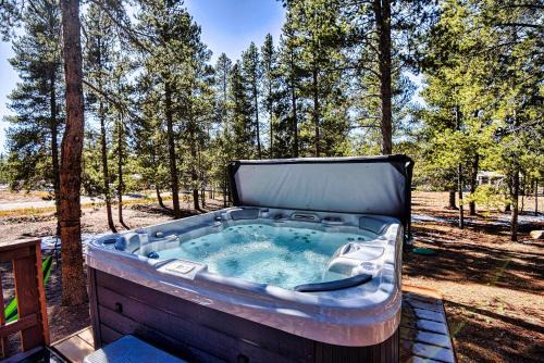 New Listing 3bd Leadville Home w Sauna