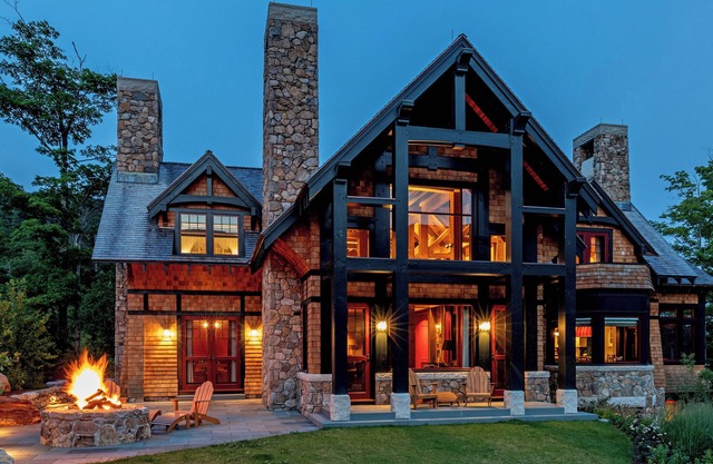 NEW LISTING! Amazing Spruce Peak Home, Everything Needed For a Luxury Vacation