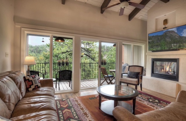 New Listing! Par-adise Retreat (#608) | Deck, AC, Golf, Pool/HotTub, Tennis