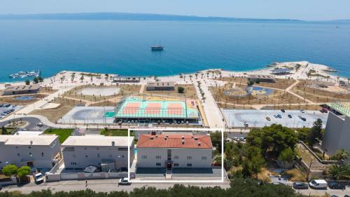 NEW Mar 44 - Žnjan, Split