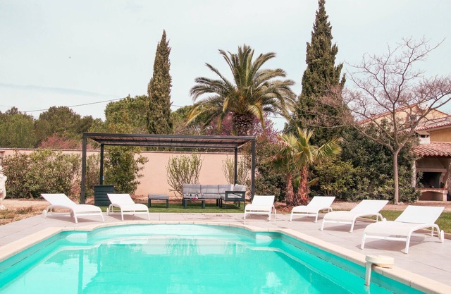 New villa for 2 to 6 people in a hamlet surrounded by nature.