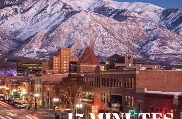 NEW Vintage Vista Lodge - Outdoor Couple's Retreat