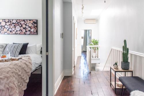 New York Style Brownstone Elegant Home in Toronto's Vibrant King West