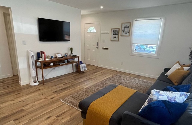 Newly remodeled 2 bedroom bungalow