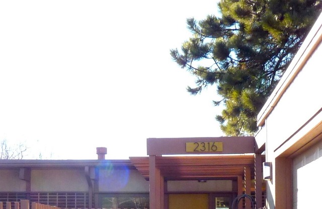 Newly Remodeled Home, Backs to Nature Trail W/ Mountain Views.
