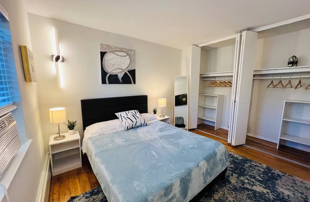 Newly renovated, sunny 😎 1bed/1bath Apartment