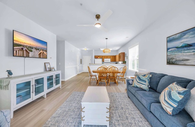 Newly Updated Condo for Beach Pool and Golf Lovers