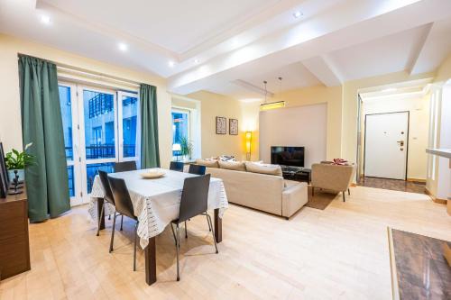 Nice and specious two bedrooms apartment in the Kraków Old Town