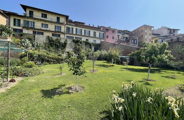 Nice apartment for 2 people with A/C, WIFI, TV, patio, pets allowed and parking