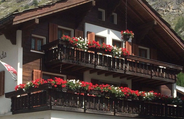 Nice apartment for 8 people with WIFI, TV and balcony