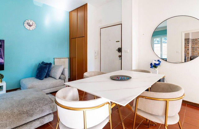 Nice apartment for 4 people with WIFI, A/C, TV, balcony and pets allowed