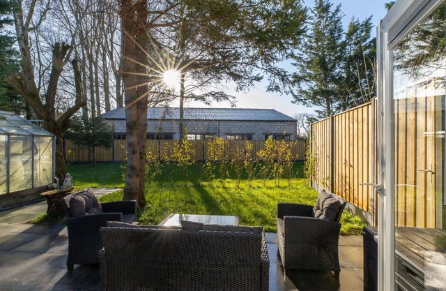 Nice apartment for 2 guests with hot tub, WIFI, TV, terrace and pets allowed