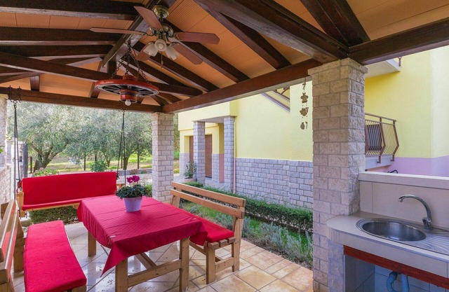 Nice apartment for 4 people with A/C, WIFI, TV and terrace