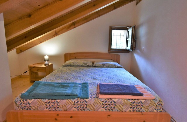 Nice apartment for 5 guests with WIFI, A/C, TV, patio and pets allowed