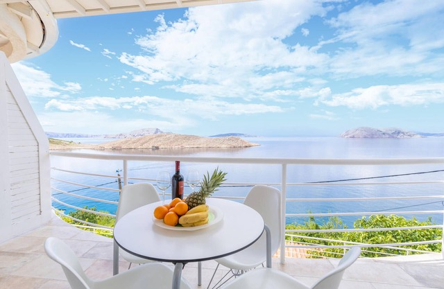 Nice apartment in Lukovo with WiFi