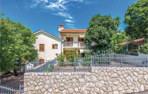 Nice Apartment In Povile With Wifi