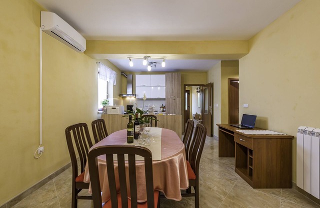 Nice apartment in the center of Istria for the family or group