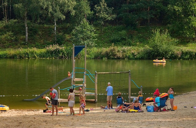 Nice apartment in villa for 4 guests with pool, WIFI, TV and terrace