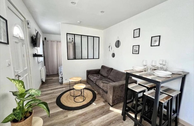 Nice apartment with parking